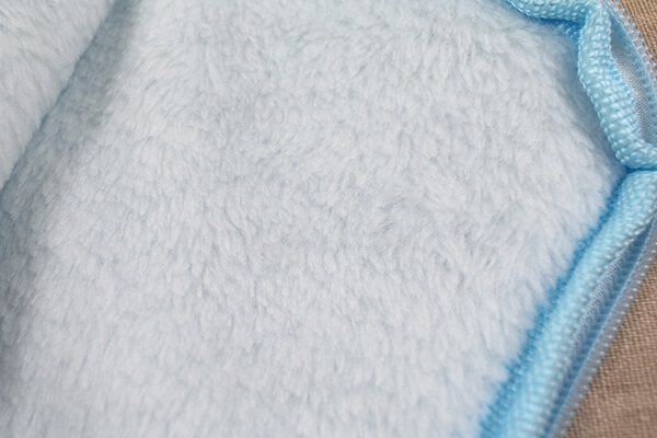 スリコ（3COINS）「PVC折りたたみ傘ポーチ」は万能アイテムかも!?　傘だけでなくペットボトルにも使える！の画像3