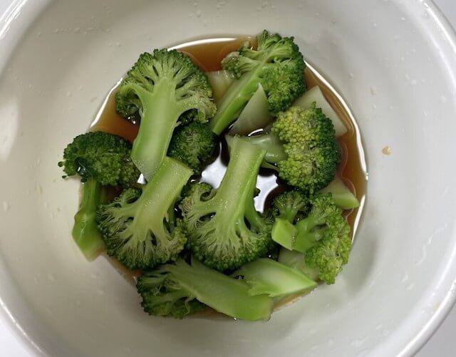 おいしいと絶賛続出【無限ブロッコリー揚げ】作ってみた！　3歳児もお菓子のようにバクバク食べて、歓喜の声が上がるぞ！の画像3