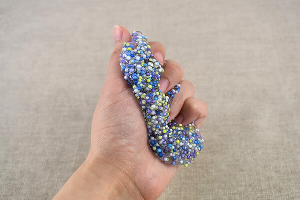 【100均レビュー】ダイソー「クセになる手触りグッズ」比較！　気持ちよすぎて手放せない!?の画像7