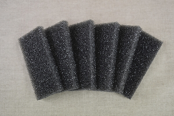 スリコ（3COINS）「取替えキッチンスポンジ」が高コスパで便利！使い捨て可能で24個分が300円での画像2