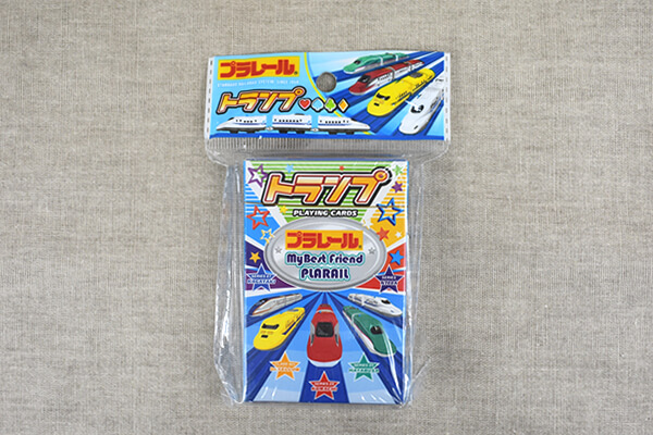 【100均レビュー】ダイソー「トランプ」比較！　プラレール＆リカちゃんのデザインで楽しさアップ!?の画像2