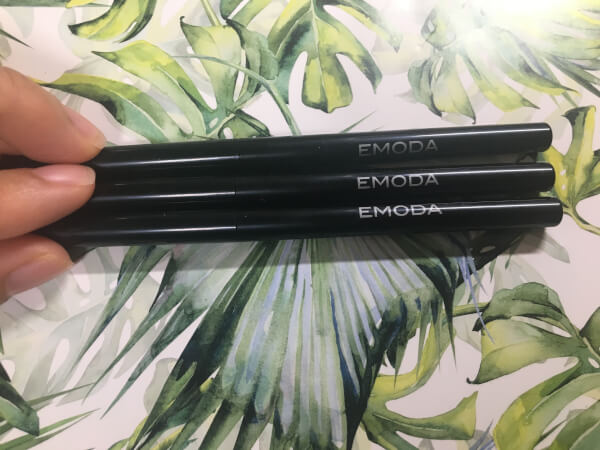 【付録レビュー】「JELLY」10月号、EMODA秋のトレンドカラーコスメ7点セットが豪華すぎ！　イエベもブルべも今っぽいアイメイクに【女性誌】の画像4