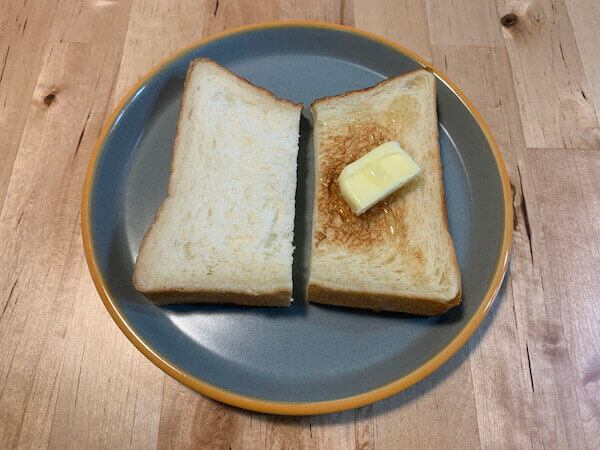 【乃が美・嵜本・非常識】高級食パンを食べ比べレビュー！　生で食べて、トーストで一番おいしいのは……これに決定！の画像12