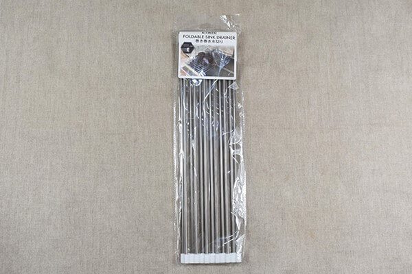 スリコ（3COINS）「巻き巻き水切り」があればキッチンがすっきり！　清潔＆片付けも簡単の画像1