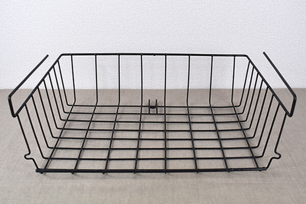 スリコ（3COINS）「ワイヤースタック収納ラック」で隙間を活用してデッドスペースにさようなら！の画像1