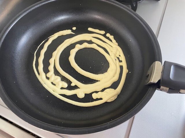 『家事ヤロウ!!!』【特製豚キムチ】作ったら、コッテリまろやかでクセになる！　安価な酸っぱいキムチが生まれ変わるぞの画像2