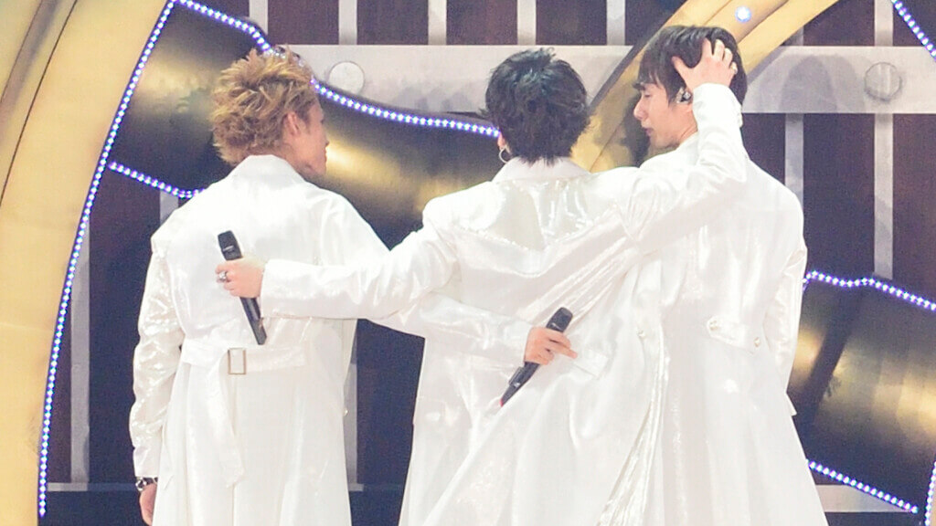 We Just Go Hard feat.AK-69 / EUPHORIA : KAT-TUN | HMV&BOOKS