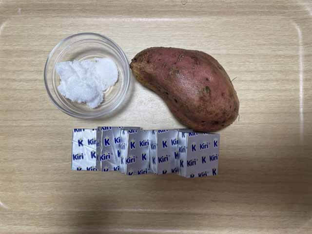 サツマイモのクリームチーズきんとん材料