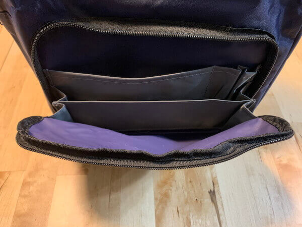 ポケット内中身なし