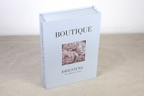 スリコ（3COINS）「BOOK型小物入れ」落ち着いたトーンでインテリアとしても違和感ナシの画像2