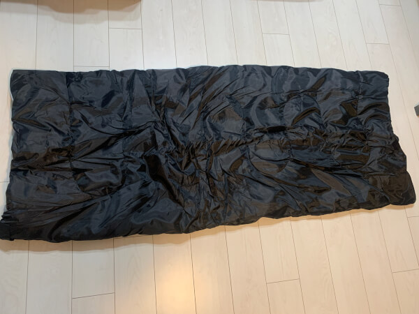 【ダイソー】破格1,100円シュラフ、夏キャンプはこれ一つでばっちり!? 肌触り・暖かさ・使い勝手を使ってチェックの画像4