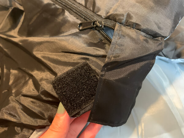 【ダイソー】破格1,100円シュラフ、夏キャンプはこれ一つでばっちり!? 肌触り・暖かさ・使い勝手を使ってチェックの画像8