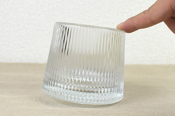 スリコ（3COINS）「スインググラス」がSNS映えすると話題！　ゆらゆら揺れるデザインはプレゼントにもぴったりの画像5