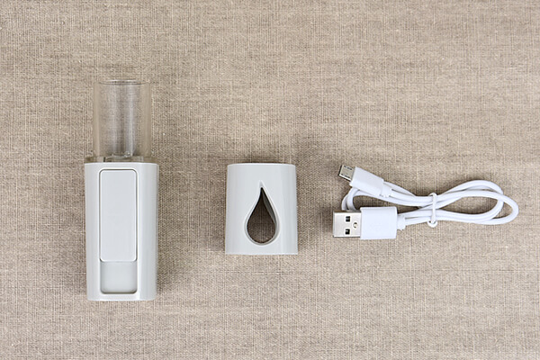 スリコ（3COINS）「フェイスハンディスチーマー」ならワンコインでお肌が潤う！　ポケットサイズで旅行先でも乾燥知らずの画像3