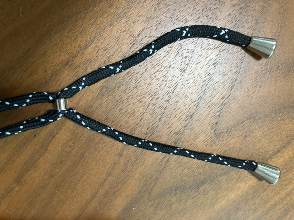 長さ調整もできる、留め具部分（C）サイゾーウーマン