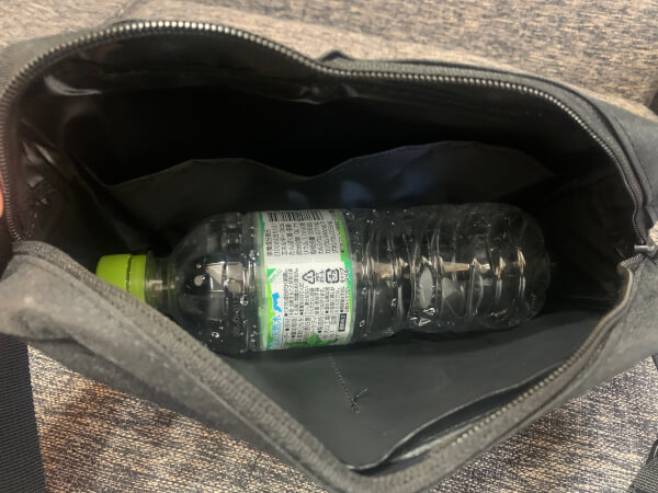 500mlサイズぴったりの横幅（C）サイゾーウーマン