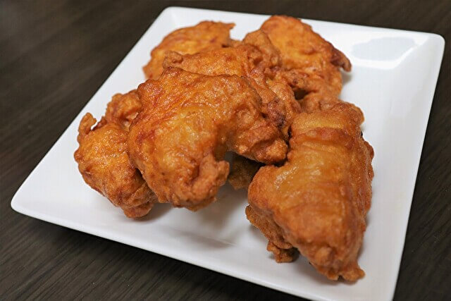 業務スーパーマニアがオススメする「冷凍からあげ」ナンバー1は？　「衣がくどい」「アレンジが難しい」商品も