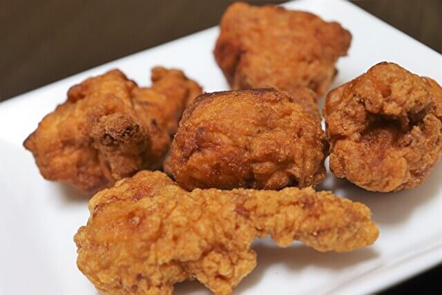 業務スーパーマニアがオススメする「冷凍からあげ」ナンバー1は？　「衣がくどい」「アレンジが難しい」商品も