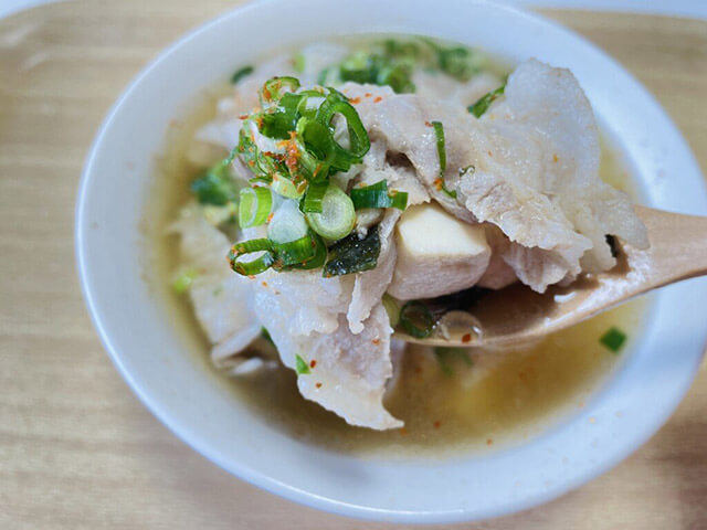 リュウジ【松茸風豚肉吸い】は濃厚な大人の味！　「こんな感じ？」で簡単に作れるのにびっくりするおいしさ