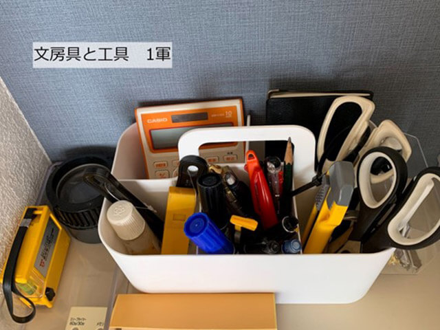 片付け専門家が教える「食器棚」活用アイデア6選！　本棚や文房具収納に使うのが◎の画像10