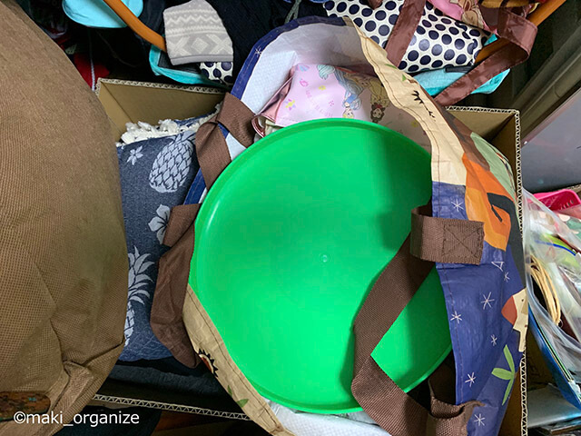 片付けのプロが指摘する「クローゼットのNG収納」！　服の脱ぎ散らかしはコレで解決の画像3