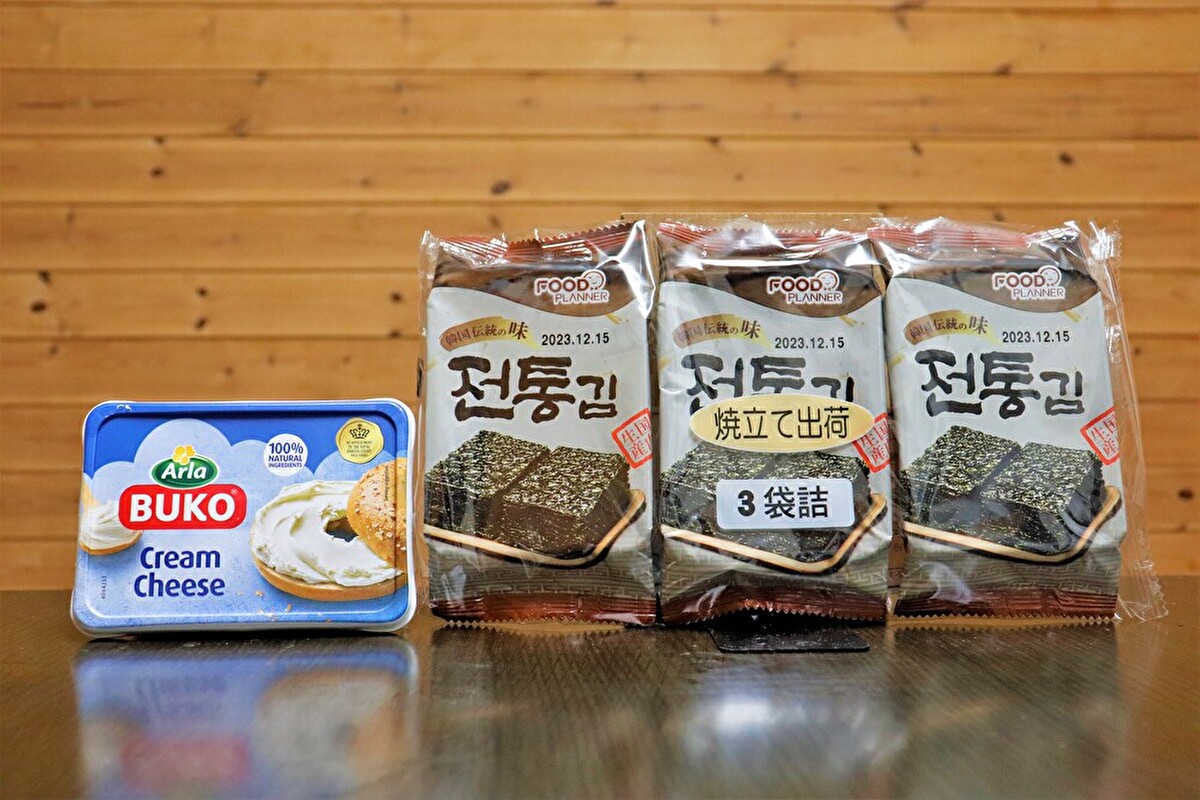 業務スーパー「BUKOクリームチーズ（ソフトタイプ）」「韓国伝統海苔」の商品画像