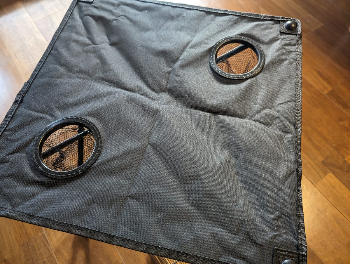 ダイソー「コンパクトテーブル（ブラック）：550円」の画像