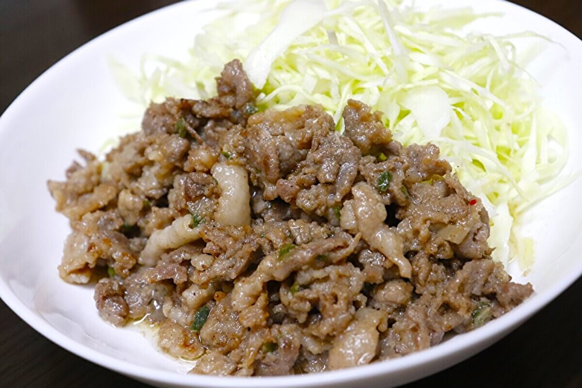 業務スーパー「豚焼肉塩だれ」500gの調理画像