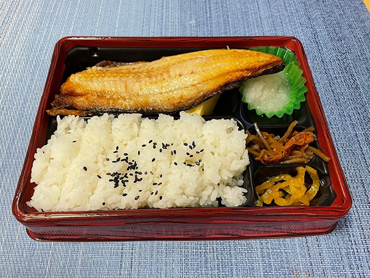オリジンの「縞ほっけの塩焼き弁当」の画像