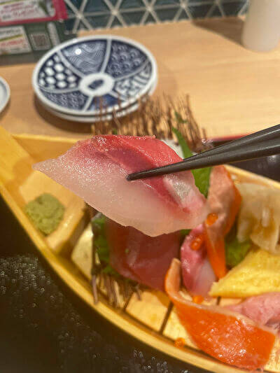 杉玉ランチ「舟盛り丼」の画像