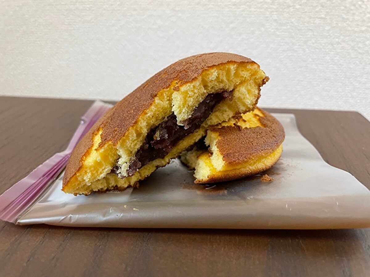 シャトレーゼ「北海道産大納言どらやき」の画像