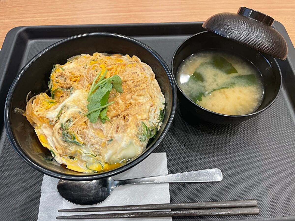 松のやモーニングメニュー「玉子丼」の画像