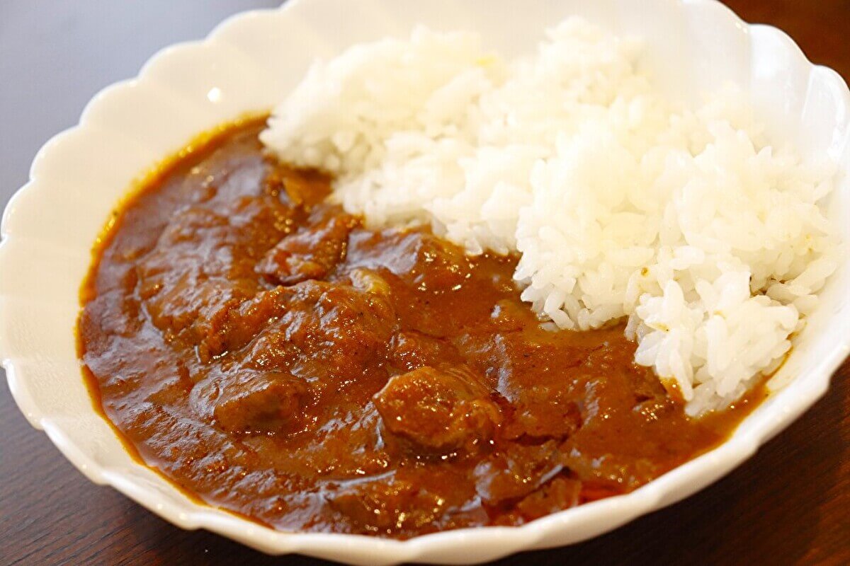 トップバリュ「贅沢を味わう タスマニアビーフカレー」の画像