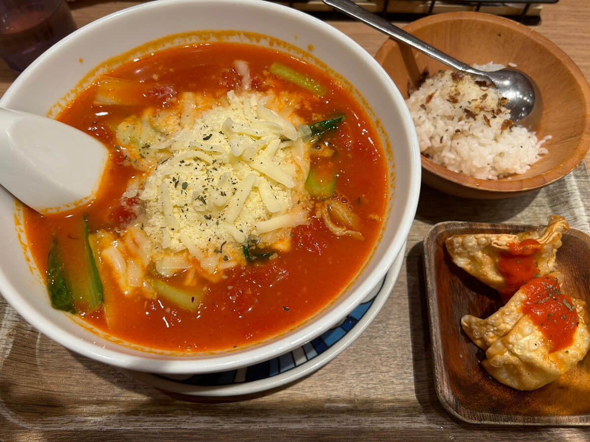 山岡家、丸源、壱角家、ポッポほか「人気ラーメン」12店食べてみた！　一番食べたいのは？の画像52