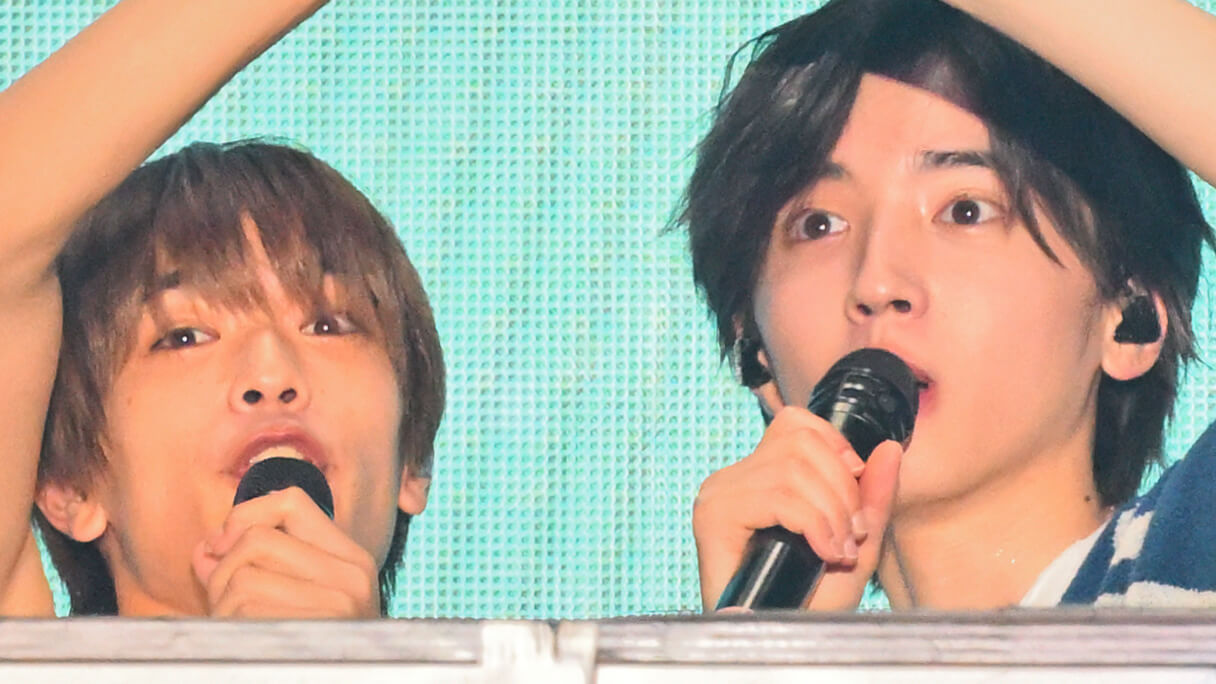 なにわ男子・道枝駿佑＆高橋恭平の仲良しショットも！ 生写真売り上げ